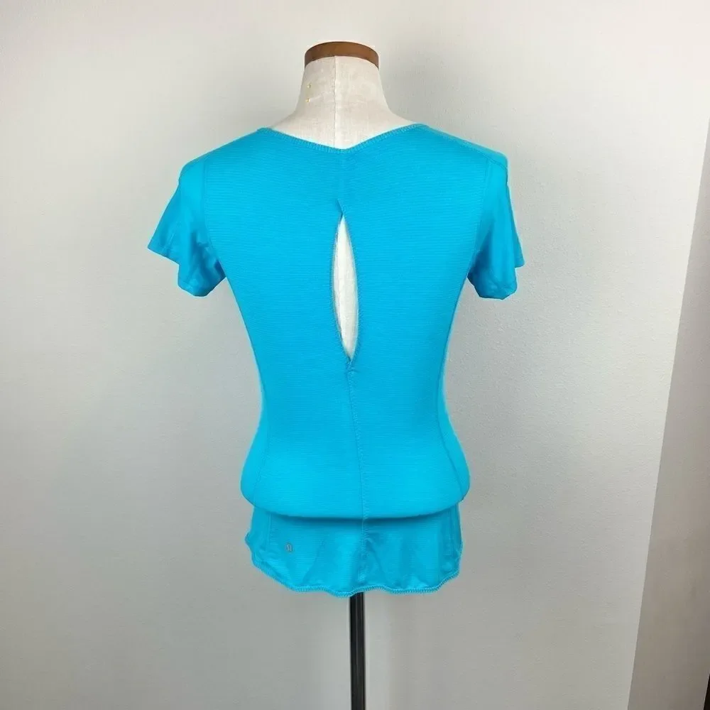 Lululemon Mesh Back Cut-Out Workout Tee - Picture 6 of 7